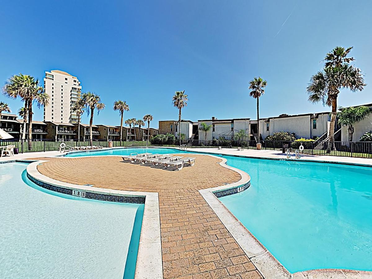 Dual-Suite Resort Condo - Pools, Tennis & Hot Tubs Condo South Padre Island Exterior photo